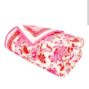 Roller Rabbit Amanda Quilt, Twin